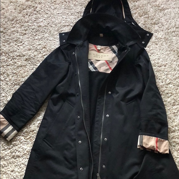 Used burberry raincoat Clearance